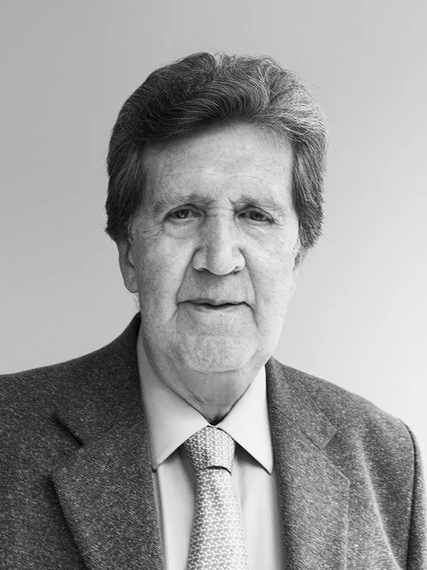 Miguel Ángel González, primer director del CESA