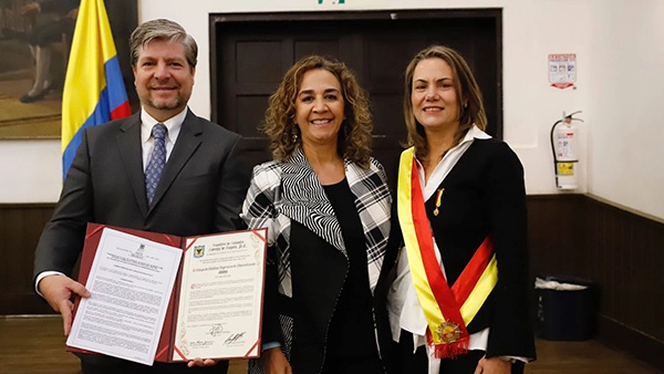 Reconocimientos por 50 Años de excelencia educativa 